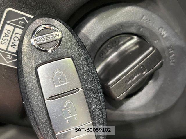 Nissan X-TRAIL 2013-06 7252949-6