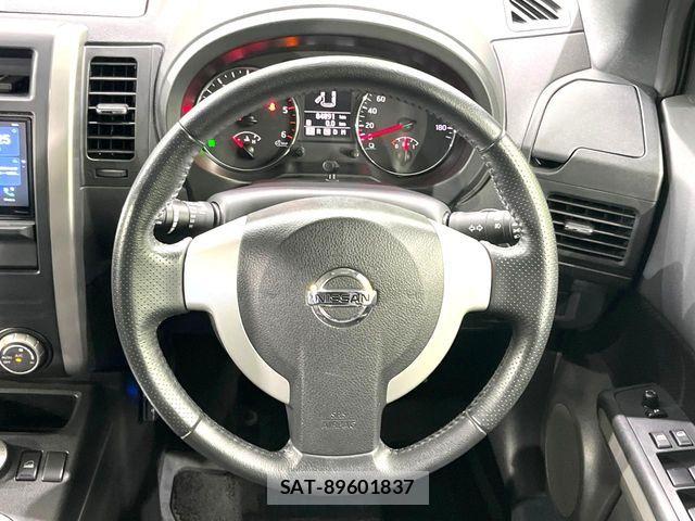 Nissan X-TRAIL 2013-12 7252944-9