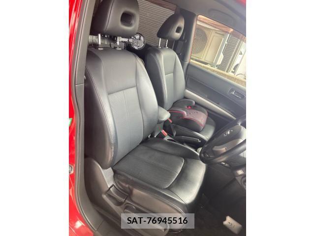 Nissan X-TRAIL 2011-10 7252956-12