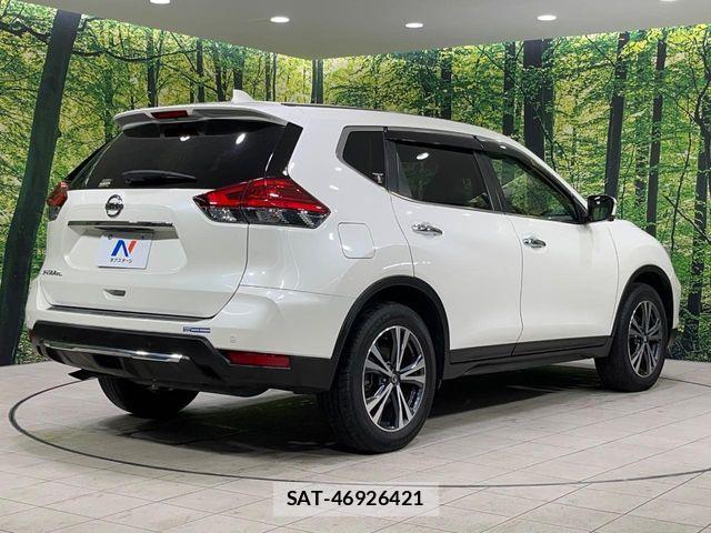 Nissan X-TRAIL 2018-03 7273320-17