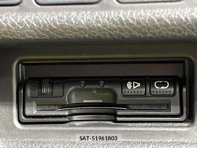 Nissan X-TRAIL 2017-08 7273322-6