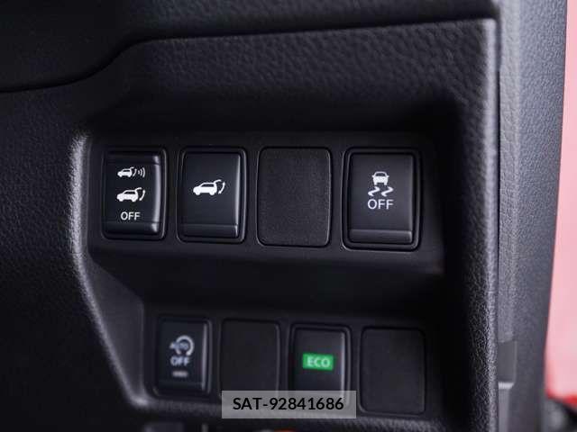 Nissan X-TRAIL 2016-09 7273327-10