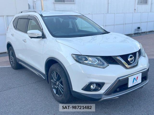 Nissan X-TRAIL 2016-09 7273323-15