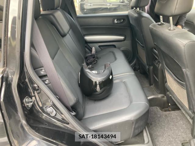 Nissan X-TRAIL 2011-01 7331443-12