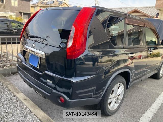 Nissan X-TRAIL 2011-01 7331443-3