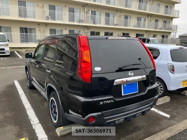 Nissan X-TRAIL 2009-06 7331447-4
