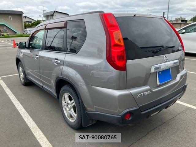 Nissan X-TRAIL 2010-04 7331450-7