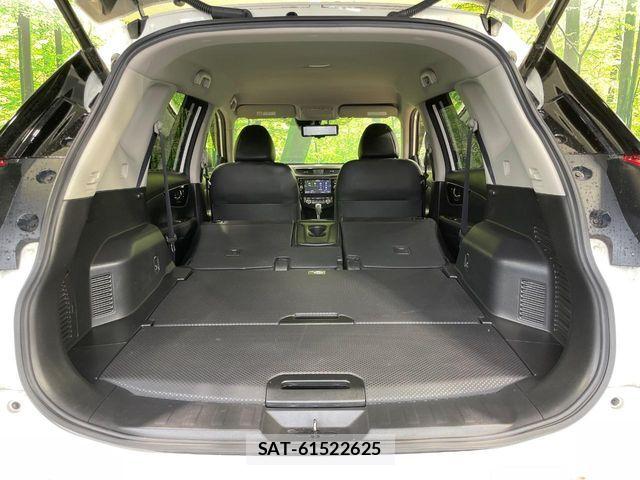 Nissan X-TRAIL 2017-08 7331435-9