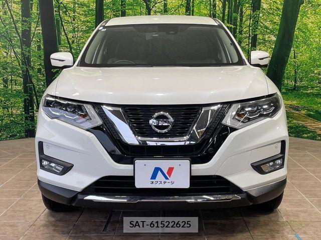 Nissan X-TRAIL 2017-08 7331435-13