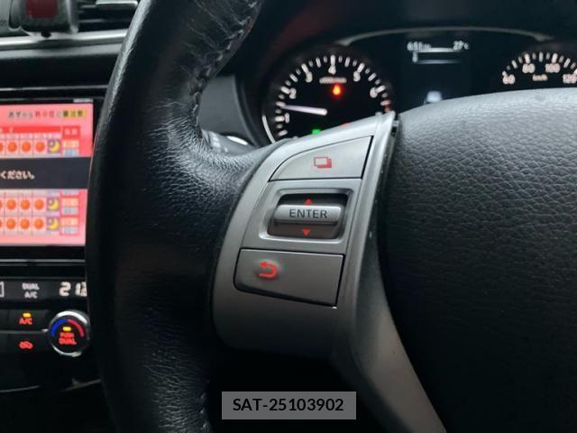 Nissan X-TRAIL 2015-08 7331442-17
