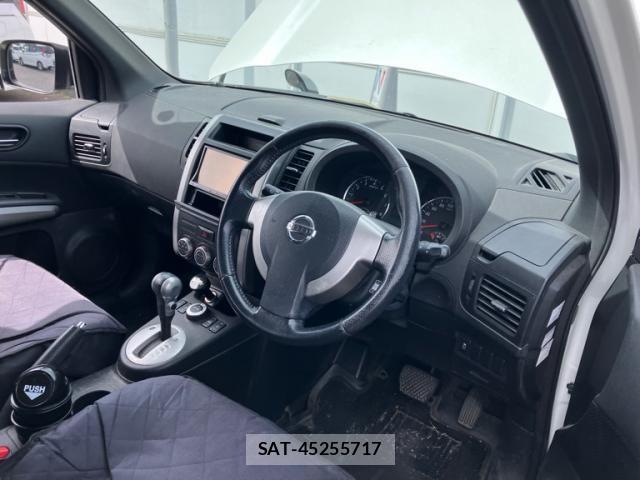Nissan X-TRAIL 2011-01 7331451-10