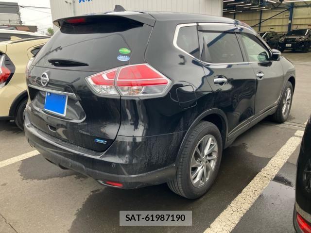 Nissan X-TRAIL 2017-05 7331438-5