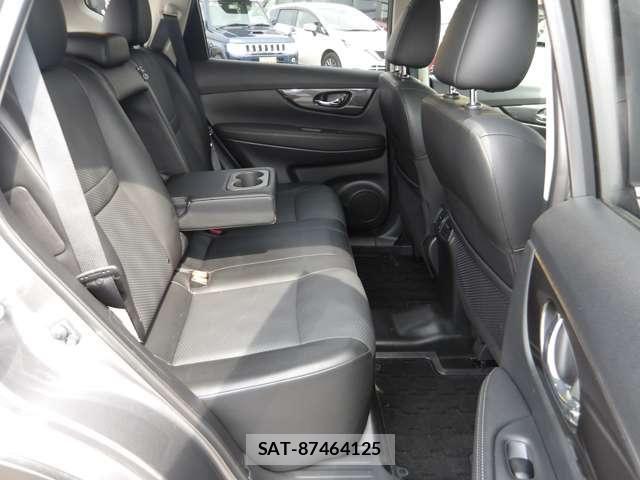 Nissan X-TRAIL 2022-08 7331422-26
