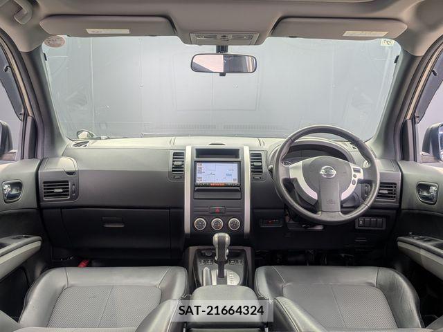Nissan X-TRAIL 2013-07 7331434-2