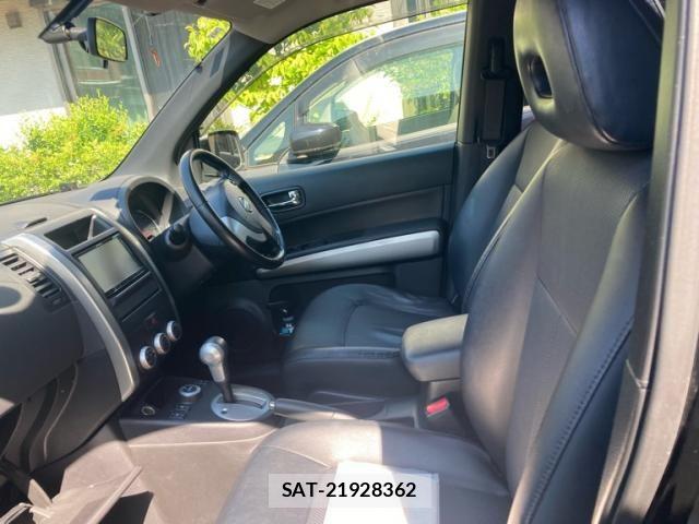 Nissan X-TRAIL 2013-05 7331439-7
