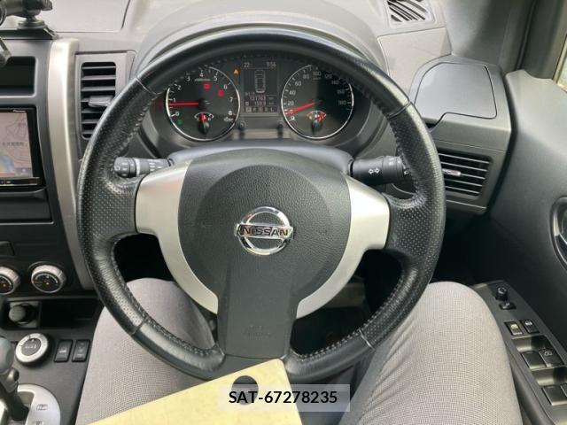 Nissan X-TRAIL 2011-09 7331449-18