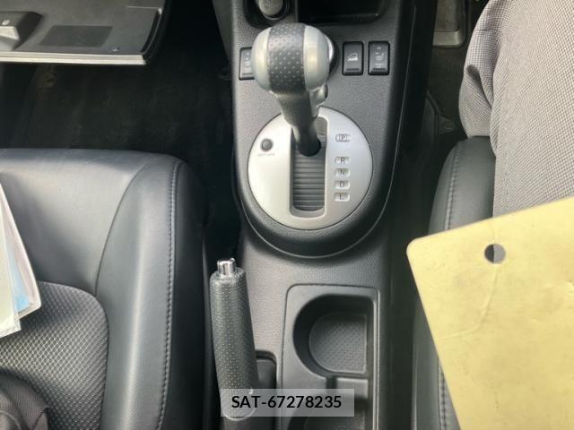 Nissan X-TRAIL 2011-09 7331449-23