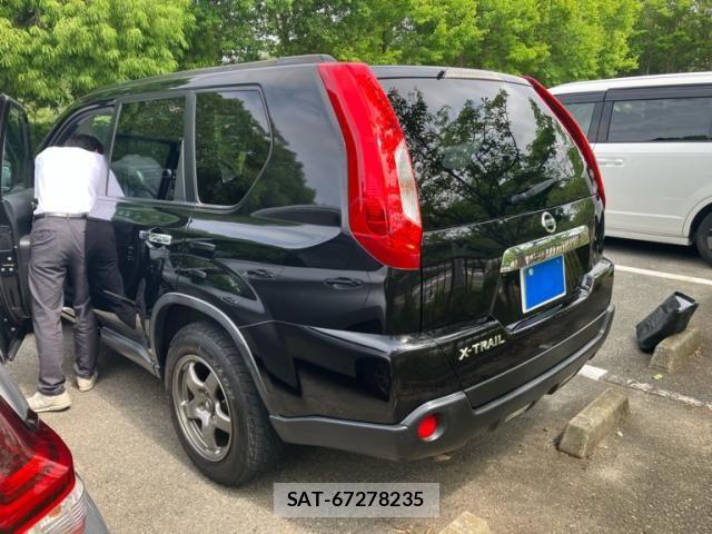 Nissan X-TRAIL 2011-09 7331449-8