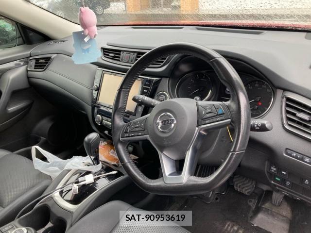 Nissan X-TRAIL 2018-07 7331433-14