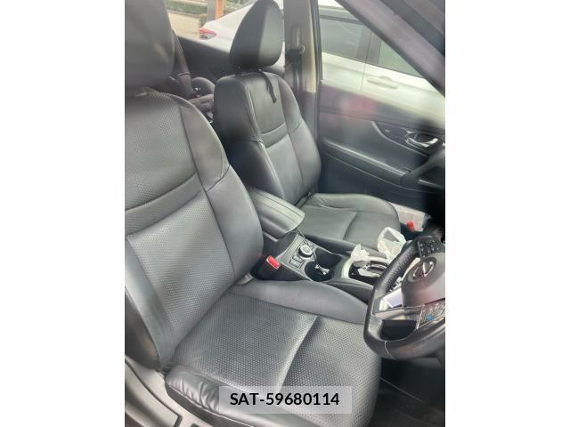 Nissan X-TRAIL 2018-09 7331432-11