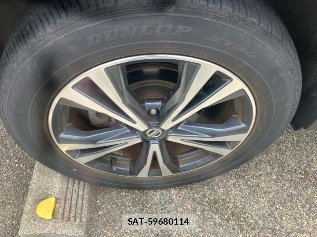 Nissan X-TRAIL 2018-09 7331432-6