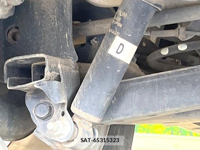 Nissan X-TRAIL 2015-06 7331436-19