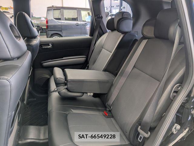 Nissan X-TRAIL 2013-05 7331431-12