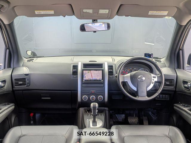 Nissan X-TRAIL 2013-05 7331431-1