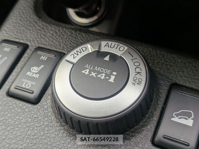 Nissan X-TRAIL 2013-05 7331431-5