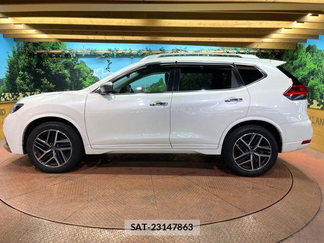 Nissan X-TRAIL 2017-12 7331429-16