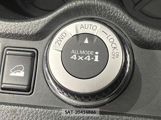 Nissan X-TRAIL 2015-03 7360611-5