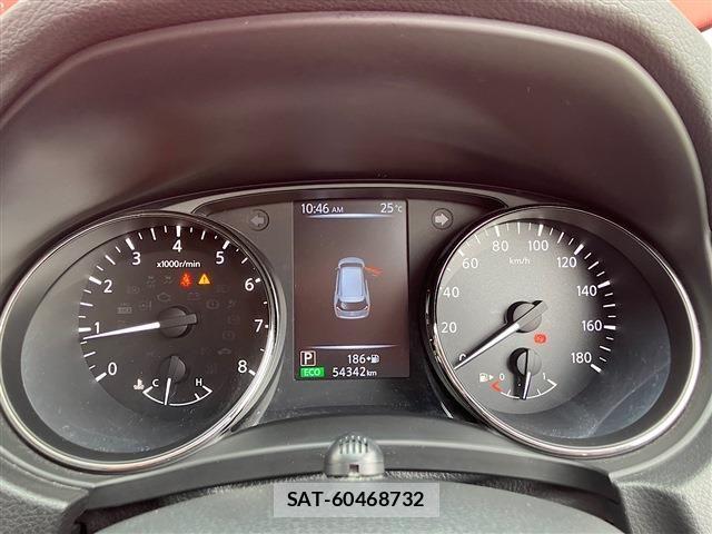 Nissan X-TRAIL 2018-11 7360608-15