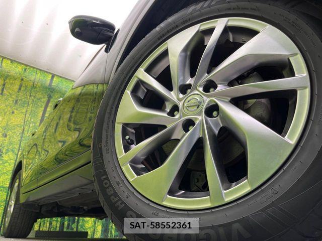 Nissan X-TRAIL 2017-01 7360606-12