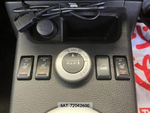 Nissan X-TRAIL 2009-11 7360620-25