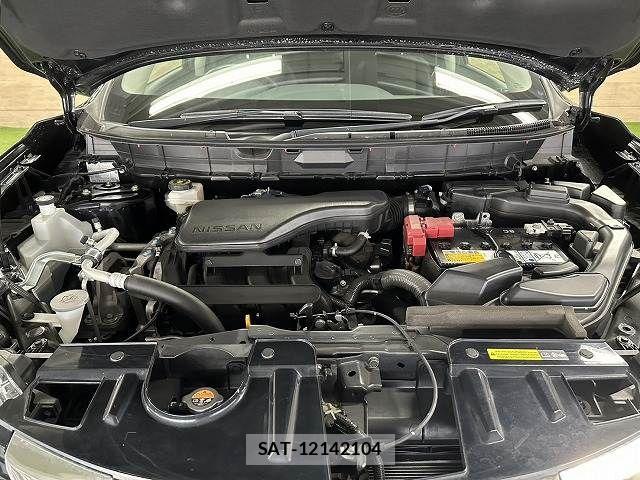 Nissan X-TRAIL 2018-06 7360602-12