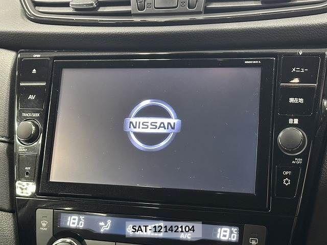 Nissan X-TRAIL 2018-06 7360602-15