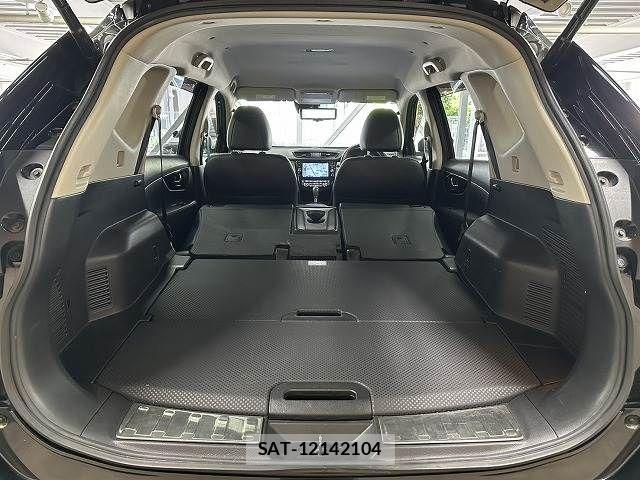 Nissan X-TRAIL 2018-06 7360602-19