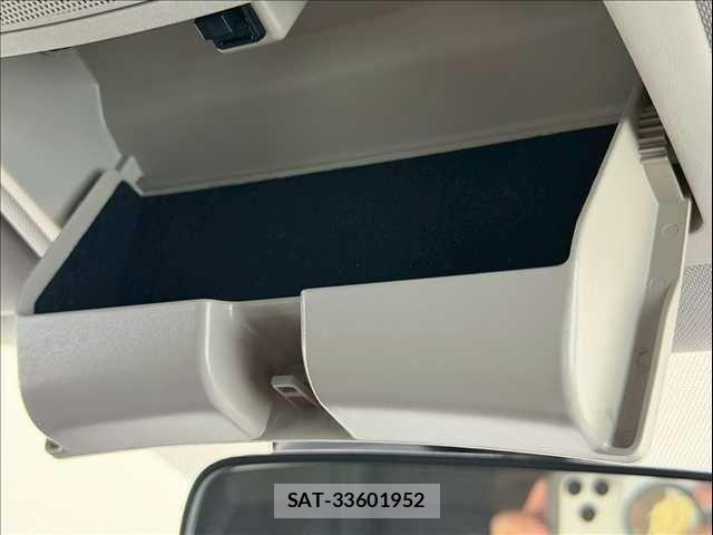 Nissan X-TRAIL 2015-11 7360613-28