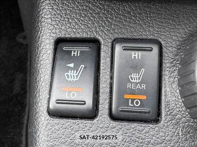 Nissan X-TRAIL 2011-02 7360612-22
