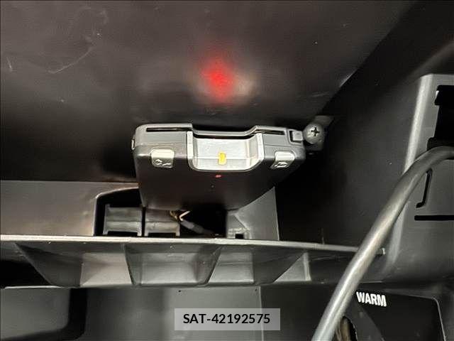 Nissan X-TRAIL 2011-02 7360612-26