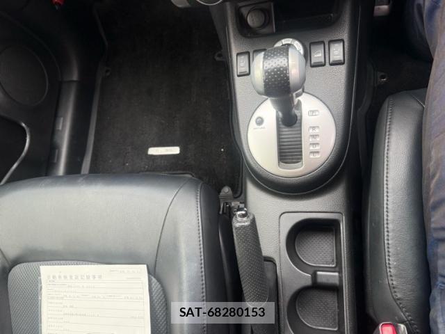 Nissan X-TRAIL 2013-05 7360618-24