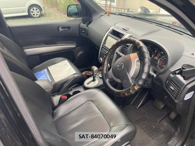 Nissan X-TRAIL 2011-09 7360617-10