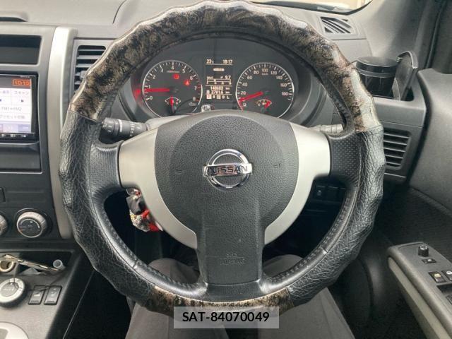 Nissan X-TRAIL 2011-09 7360617-16