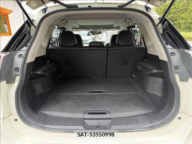 Nissan X-TRAIL 2016-04 7360609-10