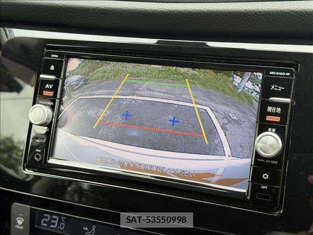 Nissan X-TRAIL 2016-04 7360609-11