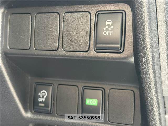 Nissan X-TRAIL 2016-04 7360609-14