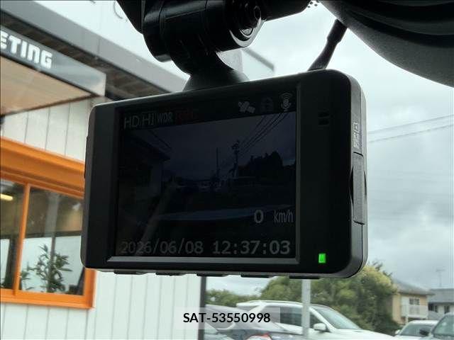 Nissan X-TRAIL 2016-04 7360609-16