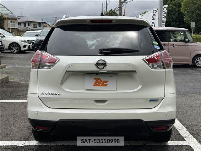 Nissan X-TRAIL 2016-04 7360609-22