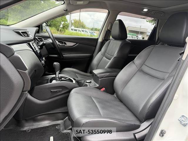Nissan X-TRAIL 2016-04 7360609-24
