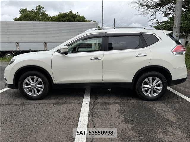 Nissan X-TRAIL 2016-04 7360609-5